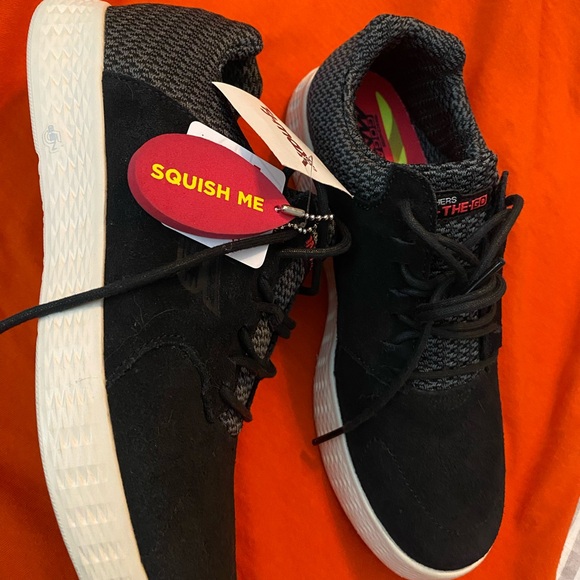 Skechers New new new - Picture 1 of 16